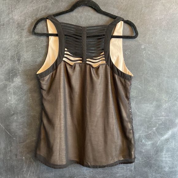 Maurices fancy tank  - Picture 3 of 11